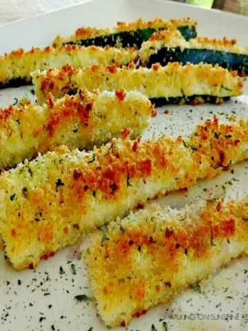 panko zucchini sticks with Parmesan cheese featured photo.