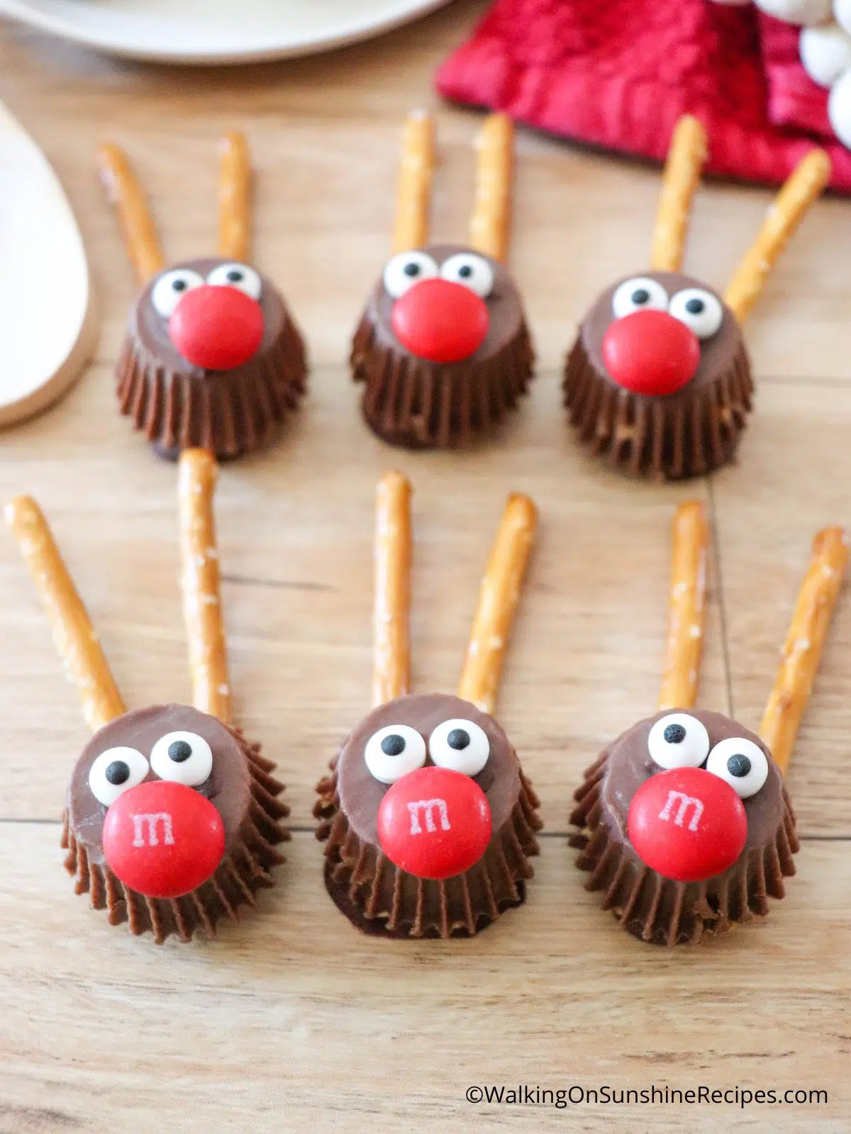 reindeer candy made with mini peanut butter cups.