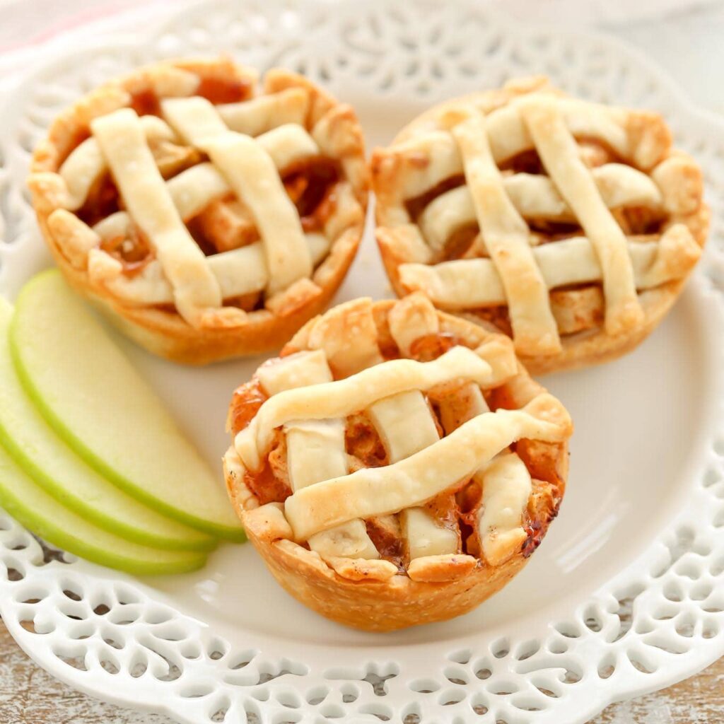 Apple Pie Recipes for Thanksgiving | Walking on Sunshine Recipes
