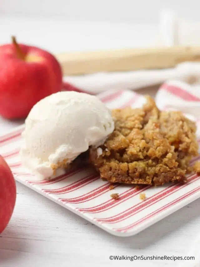 Pumpkin Apple Dump Cake Story