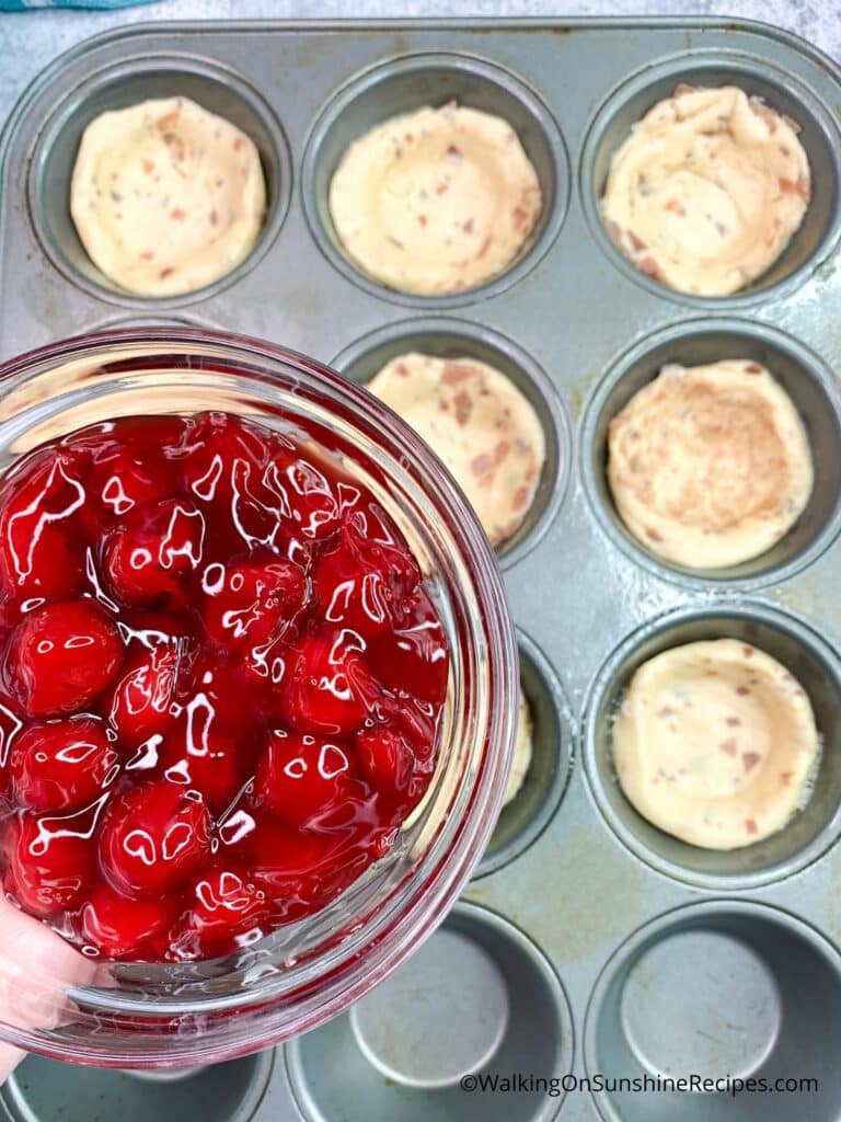 Pillsbury Cinnamon Rolls with Cherry Pie Filling