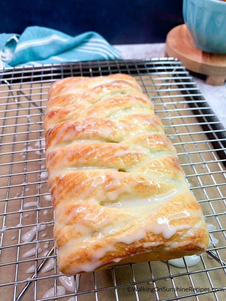 Chocolate Puff Pastry - Walking On Sunshine Recipes