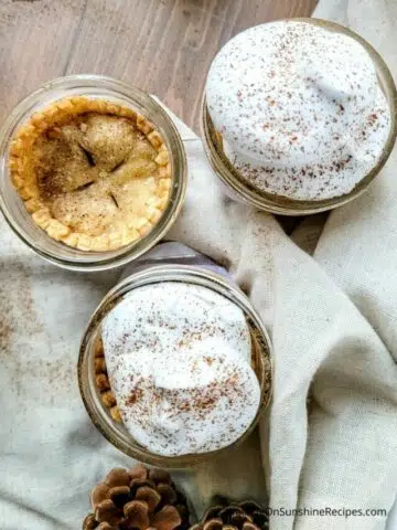 overhead view of mason jar apple pie with apple pie filling.