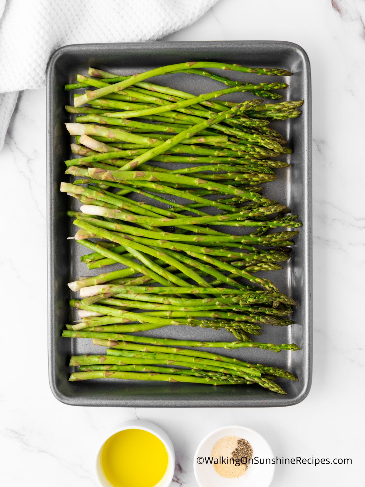 how to trim asparagus.
