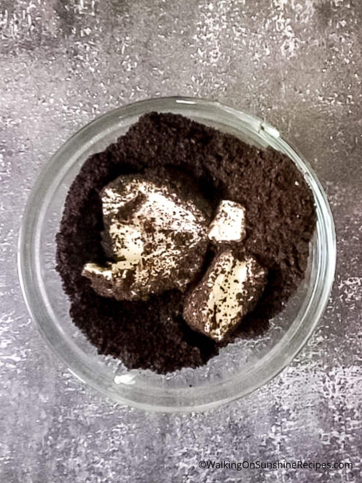Oreo cream cheese truffles.