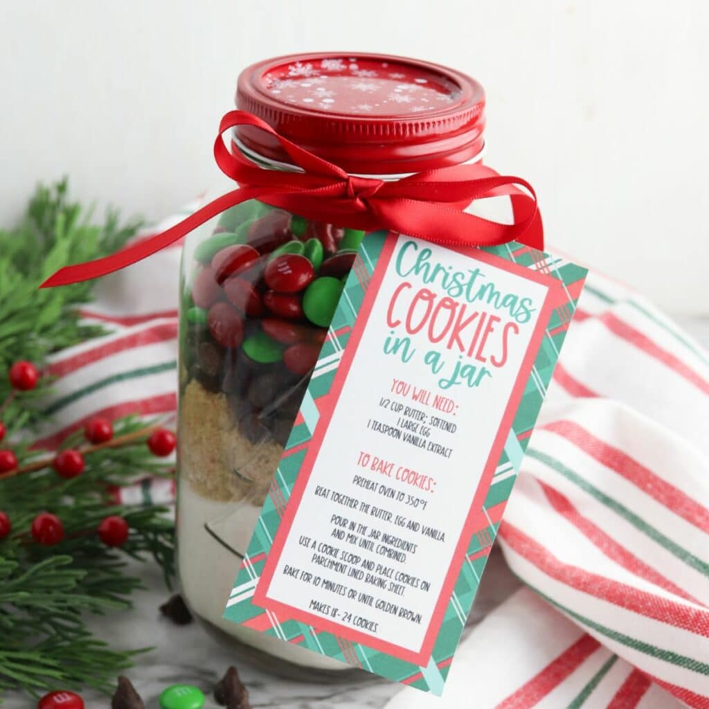 Cookie Mason Jar Gifts - Walking On Sunshine Recipes