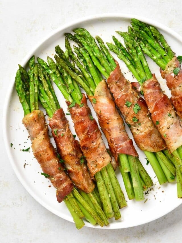 asparagus wrapped in bacon
