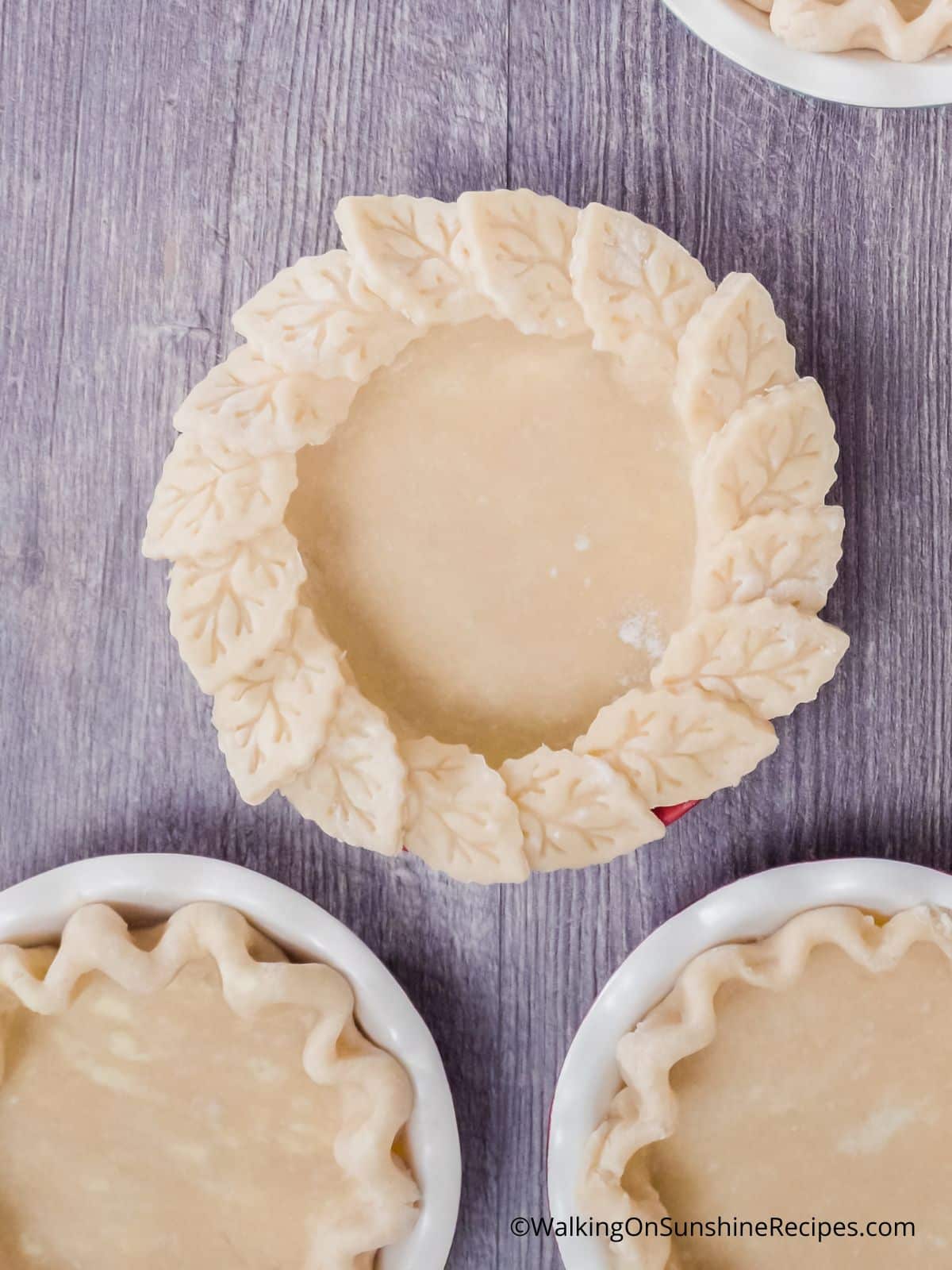 How To Make Decorative Pie Crust Edges - Boston Girl Bakes