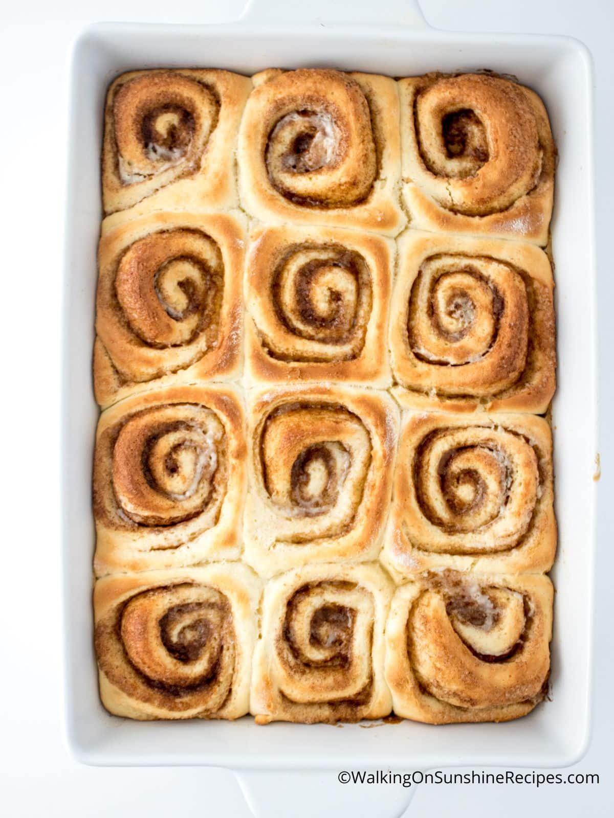 how to make homemade cinnamon rolls.