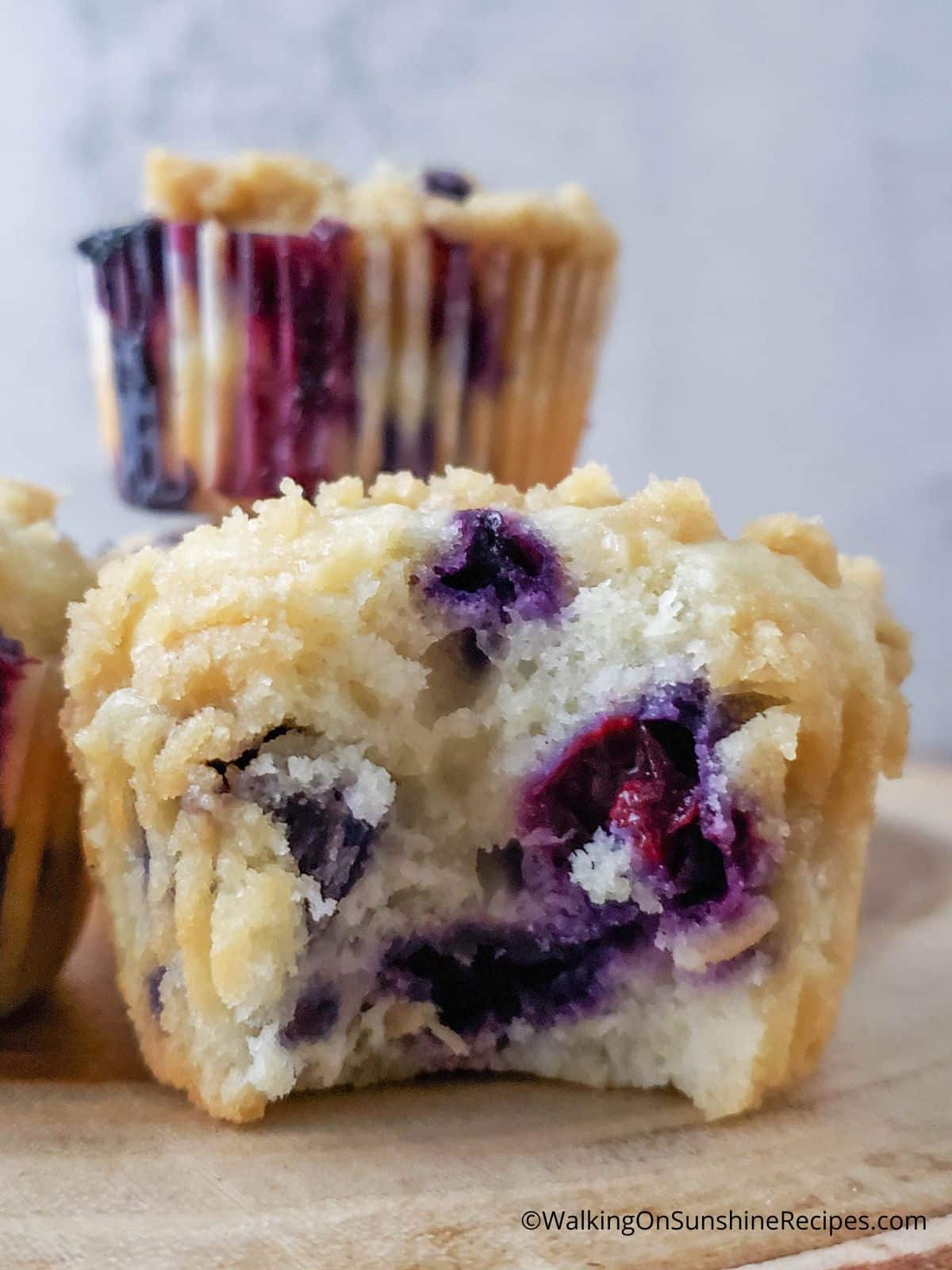 blueberry streusel muffins.