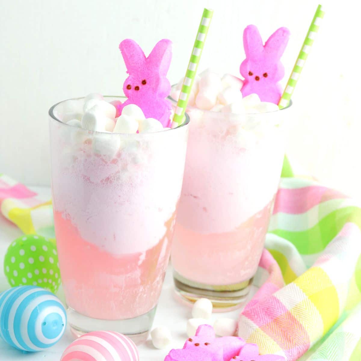 2 glasses of Easter punch for kids.