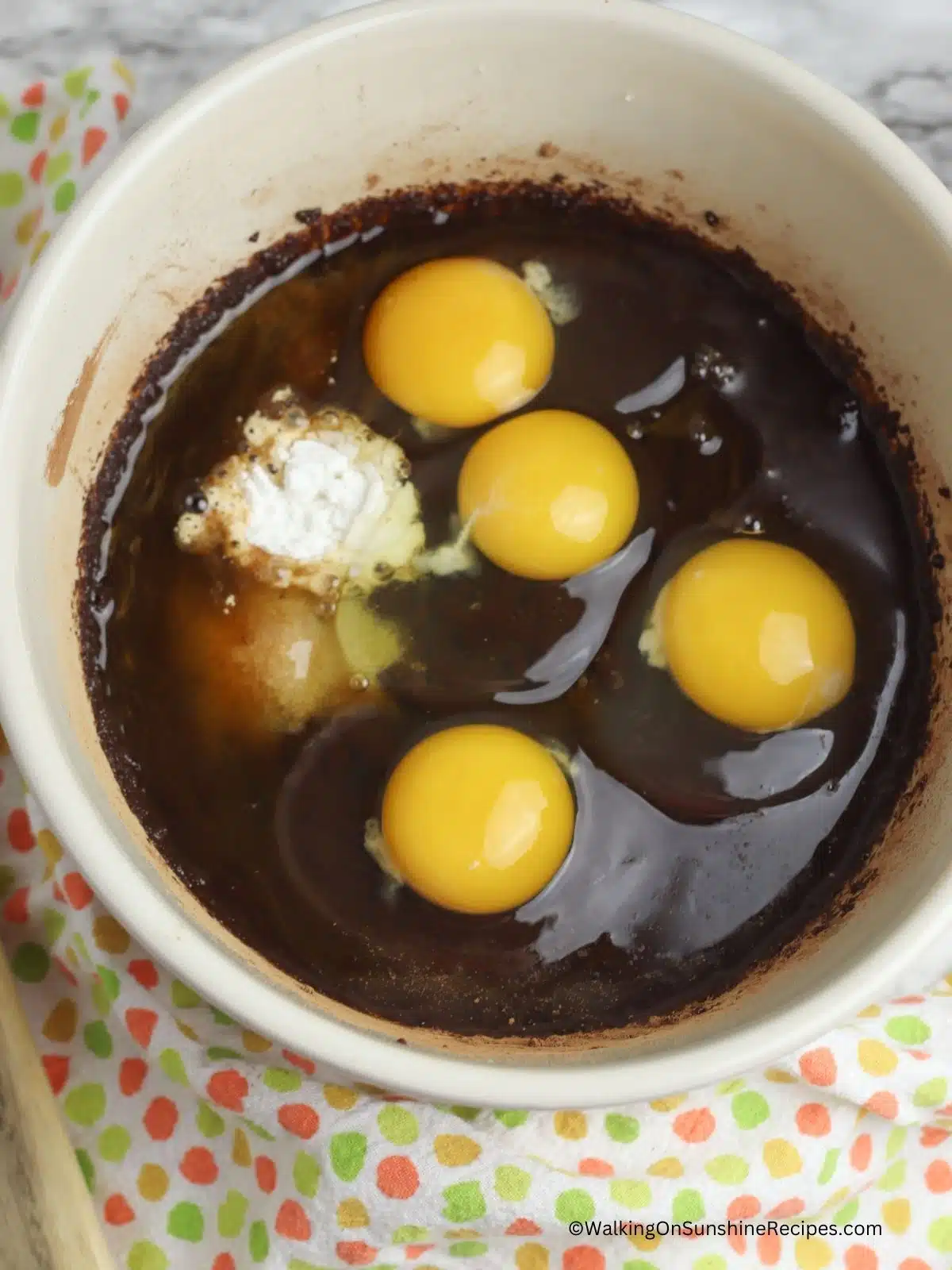eggs in bowl.
