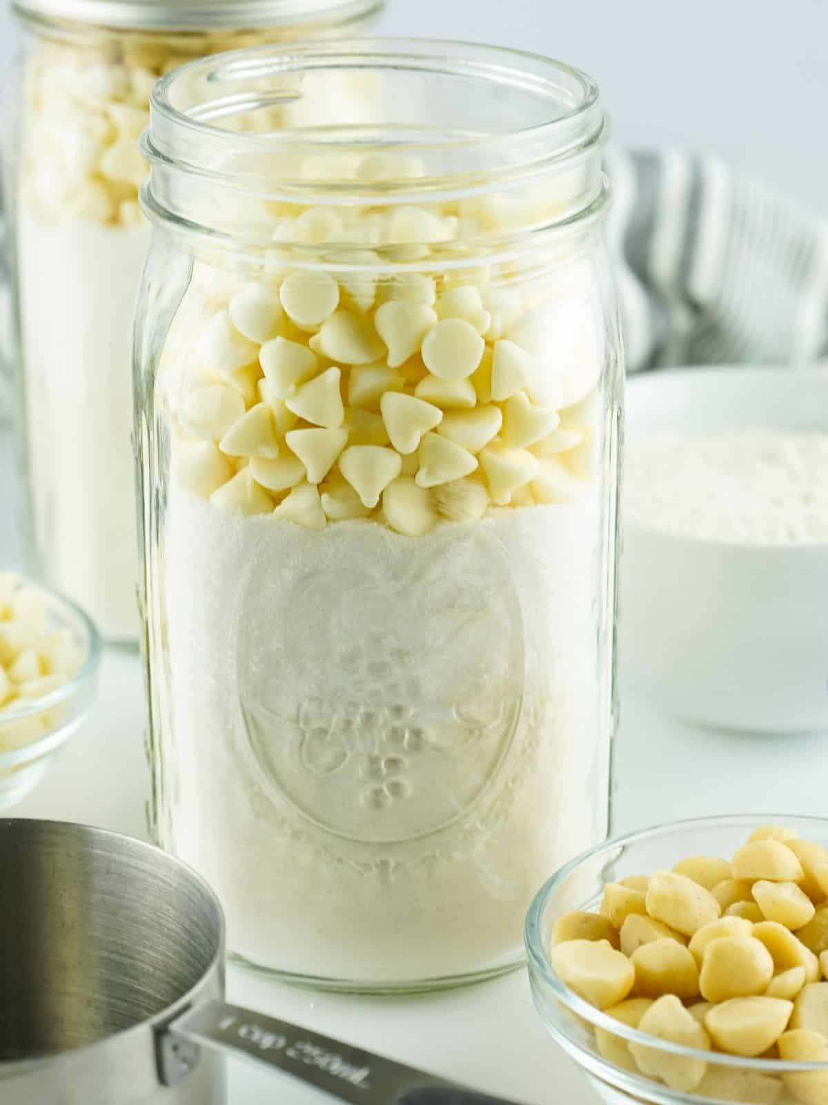 add white chocolate chips to mason jar.
