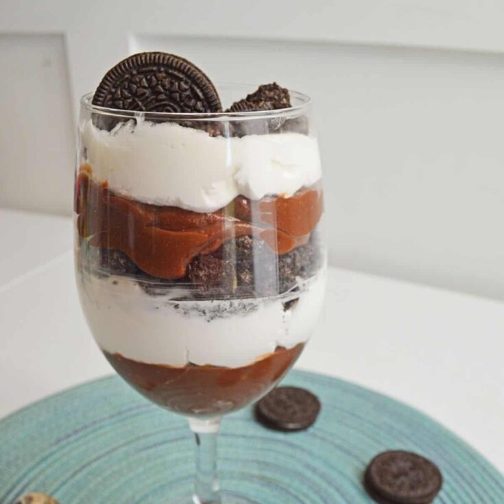 cookies and cream parfait in glass.