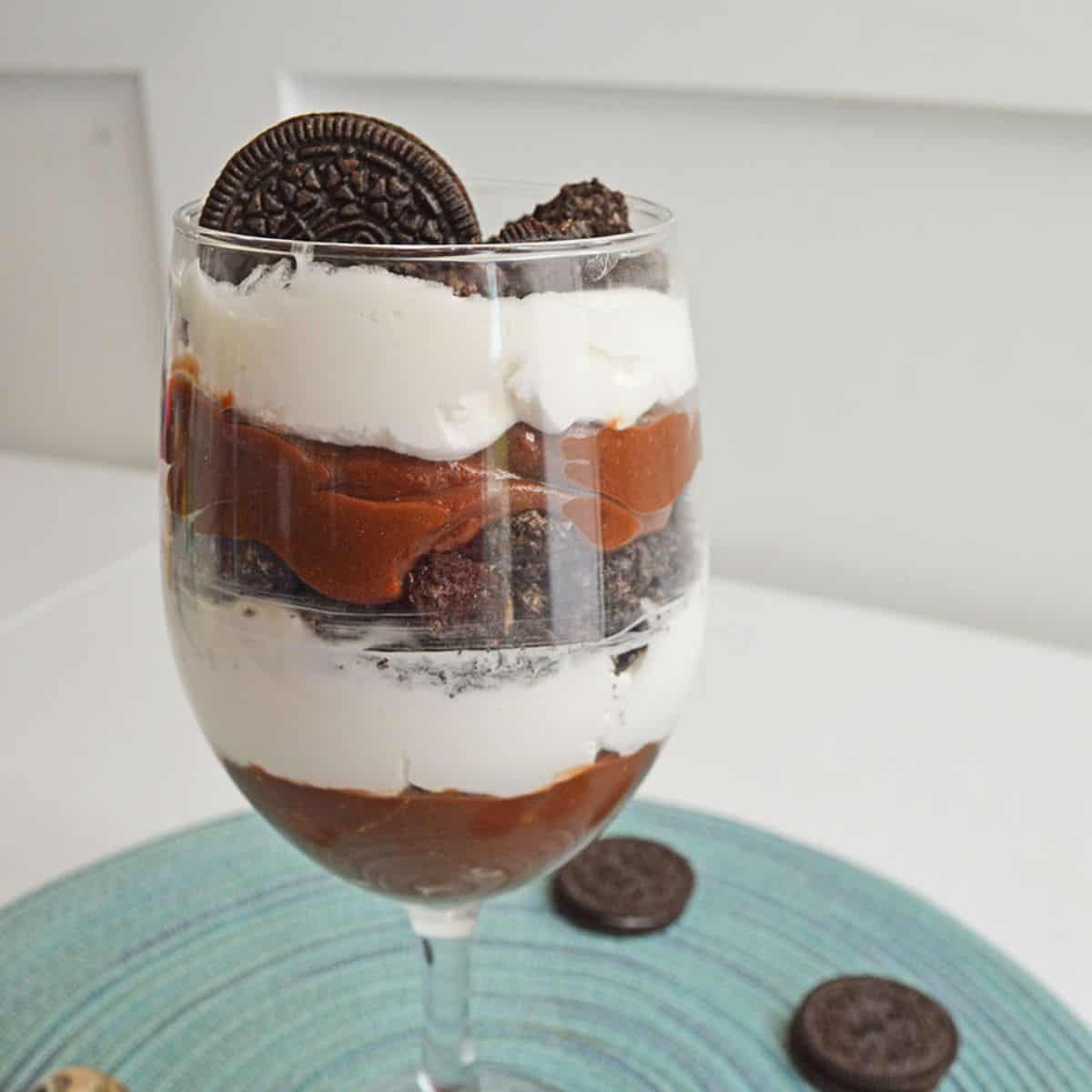 cookies and cream parfait in glass.