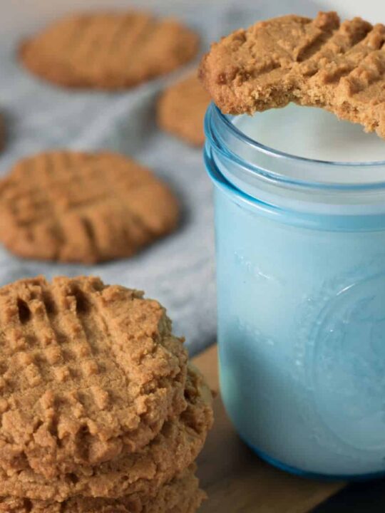https://walkingonsunshinerecipes.com/wp-content/uploads/2023/05/FEATURED-NEW-SIZE-sugar-free-peanut-butter-cookies.--540x720.jpg