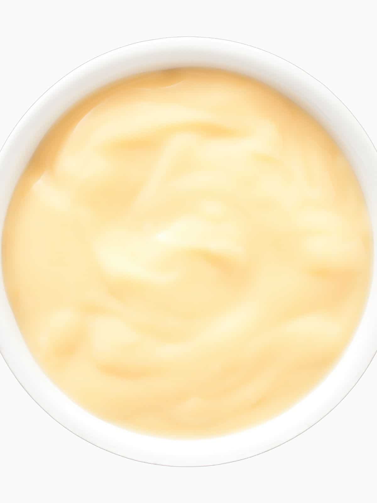 vanilla pudding in bowl.