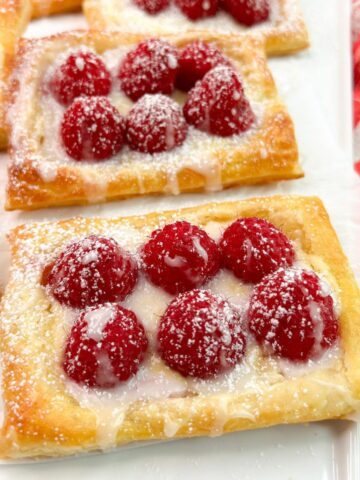 raspberry cream cheese puff pastry
