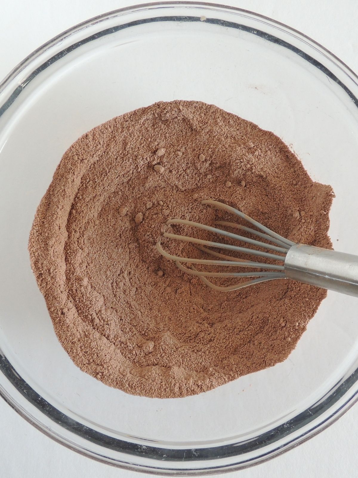 Brownie dry ingredients combined in bowl.