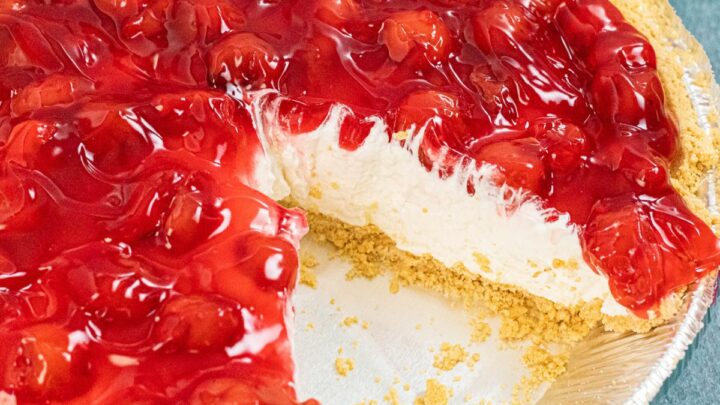 https://walkingonsunshinerecipes.com/wp-content/uploads/2023/08/Featured-Photo-No-Bake-Cheesecake-Pie-720x405.jpeg