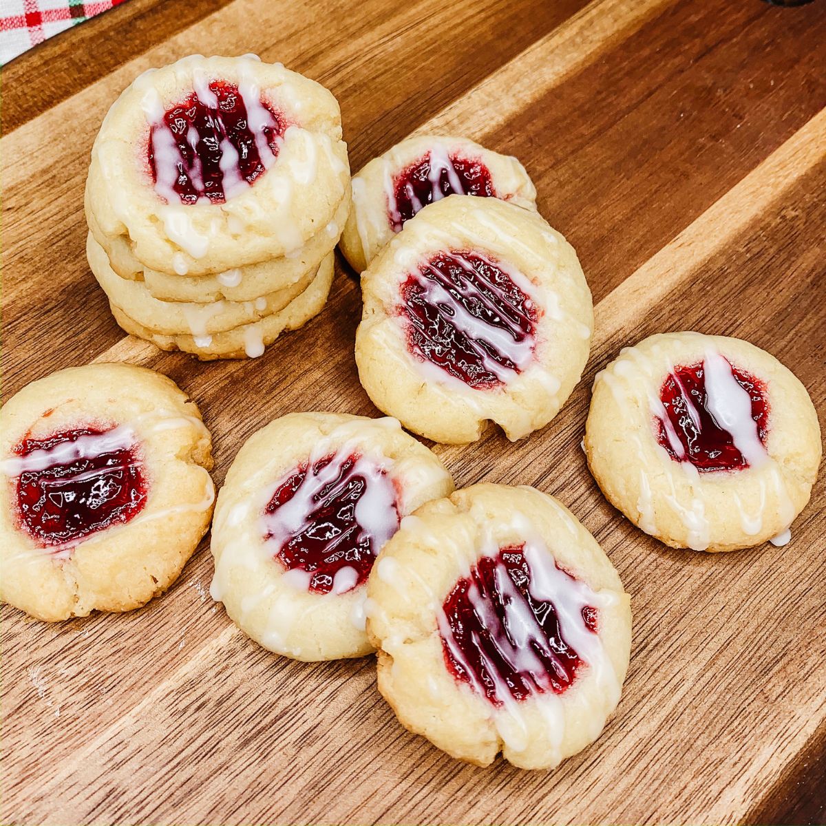 raspberry thumbprint cookies.