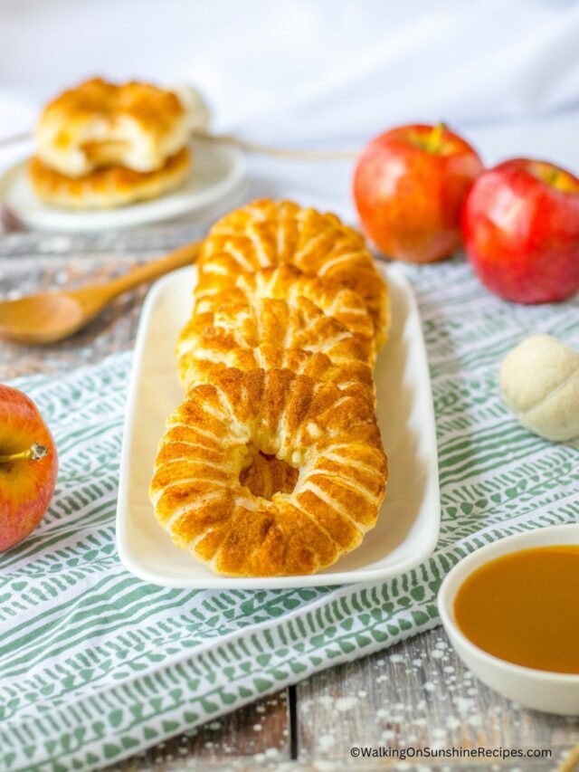 Apple Wrapped in Puff Pastry