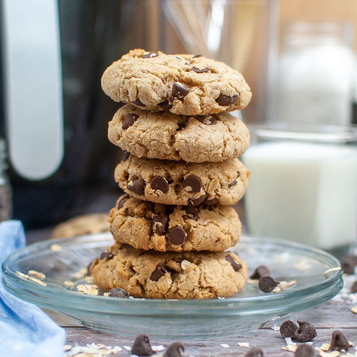 Small Batch Oat Flour Chocolate Chip Cookies - The Fit Peach