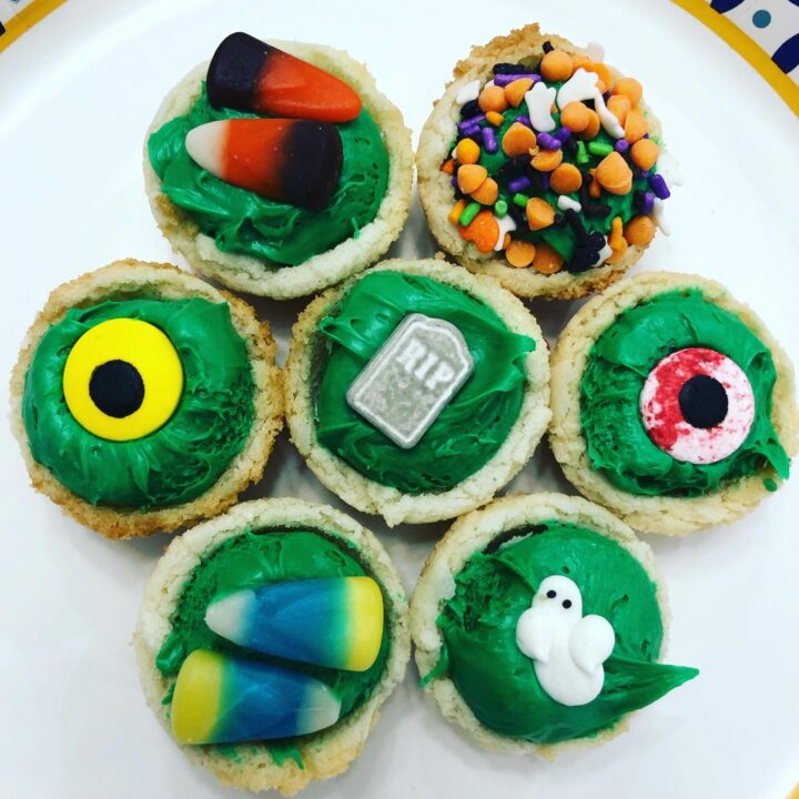 Halloween Cookie Cups Walking On Sunshine Recipes