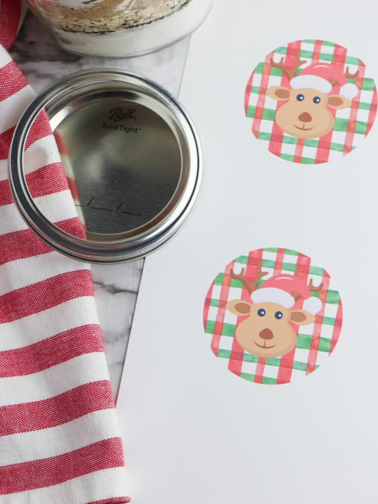 Printable reindeer cookie jar lids.