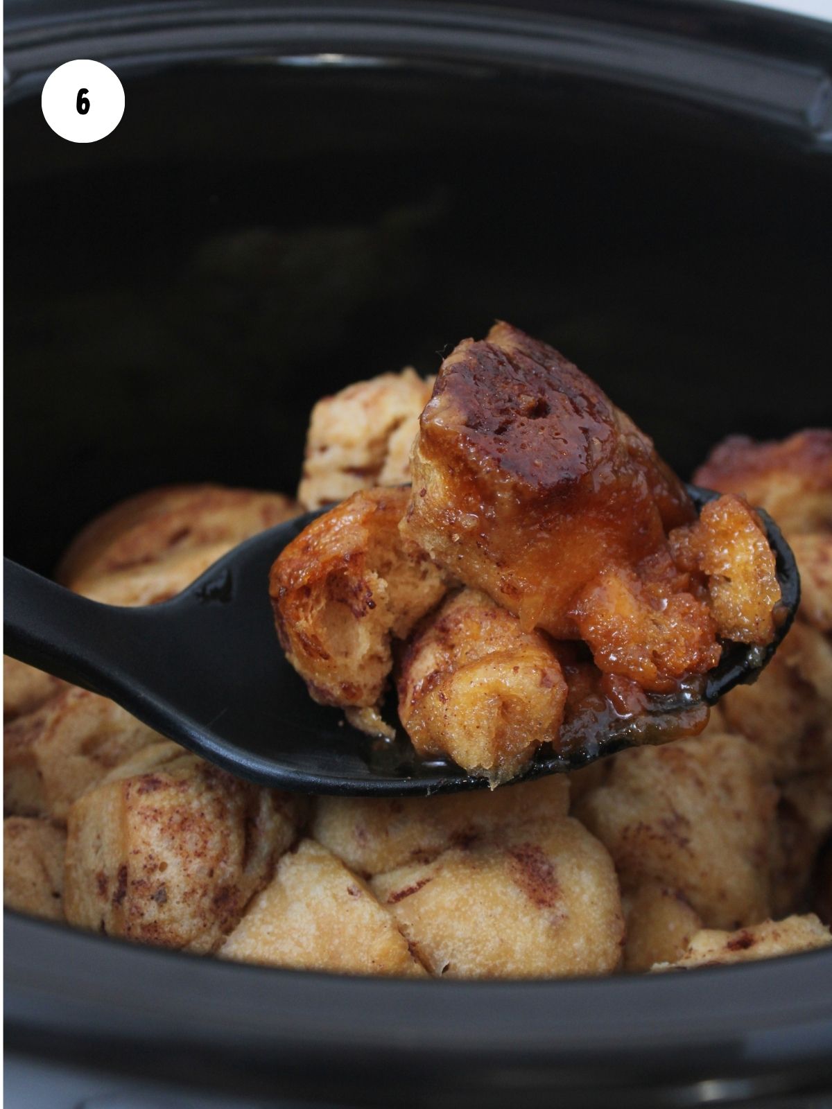 serving crock pot cinnamon rolls.
