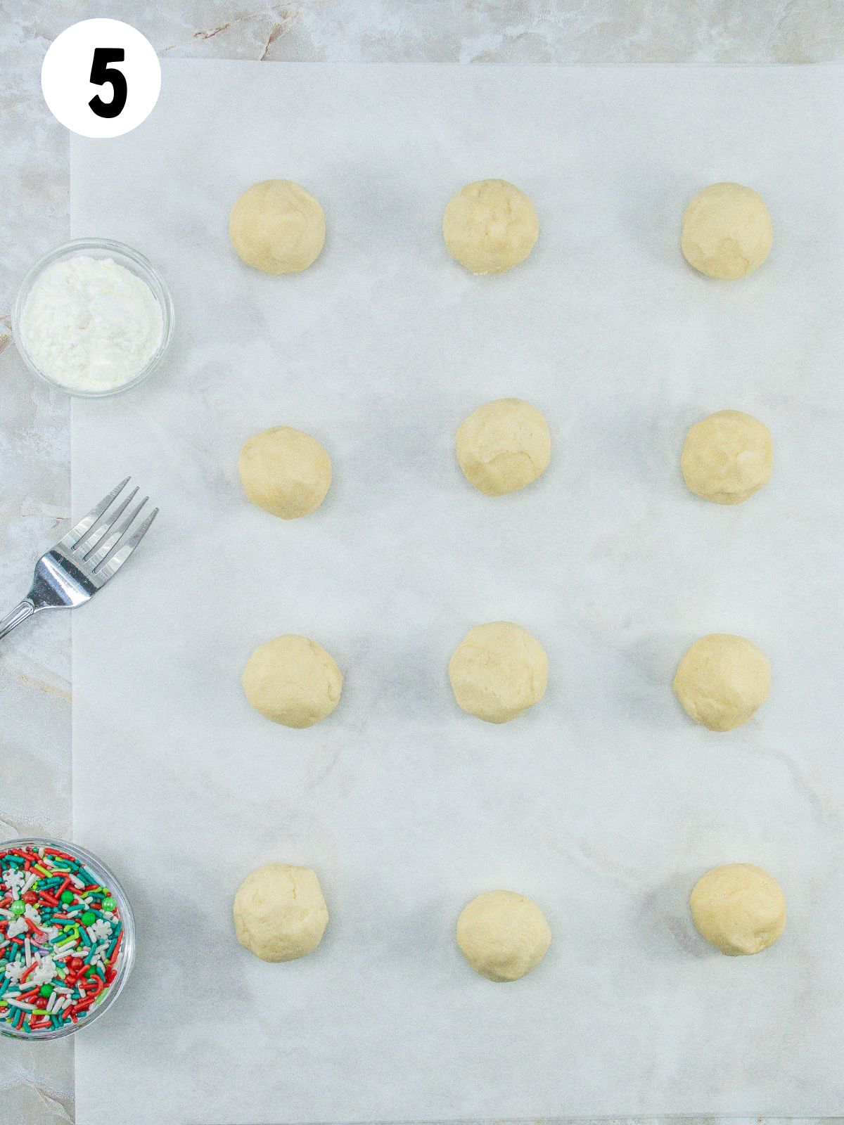 shortbread cookie balls.