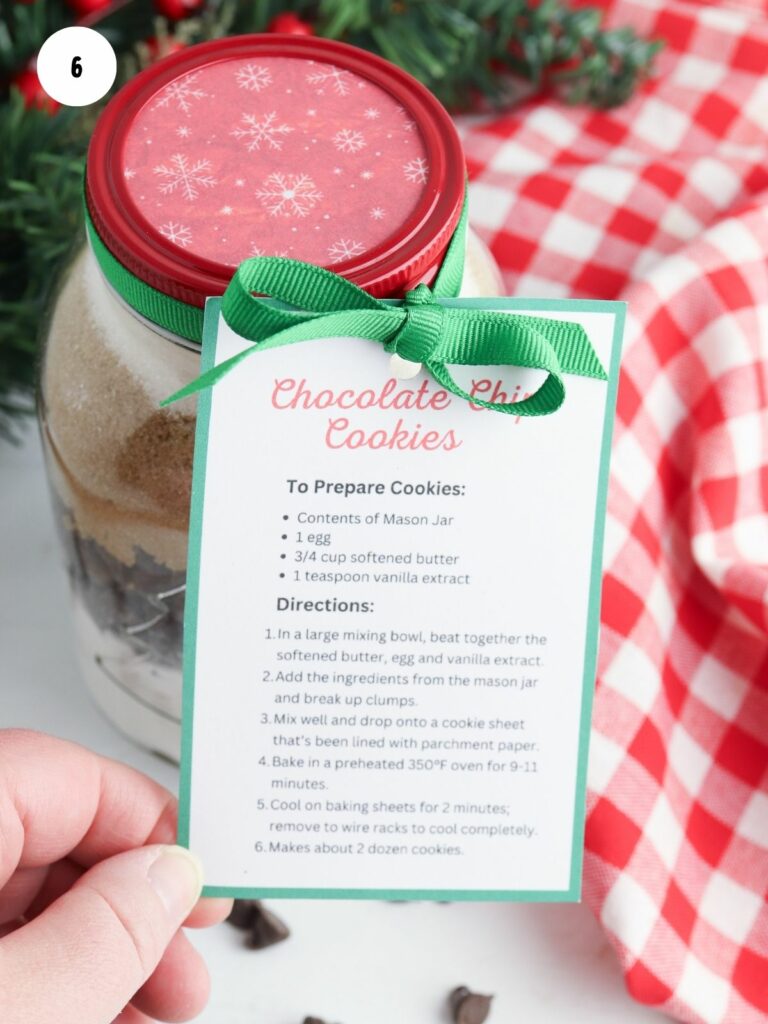 Chocolate chip cookie mix in a jar (with printable label) - Del's