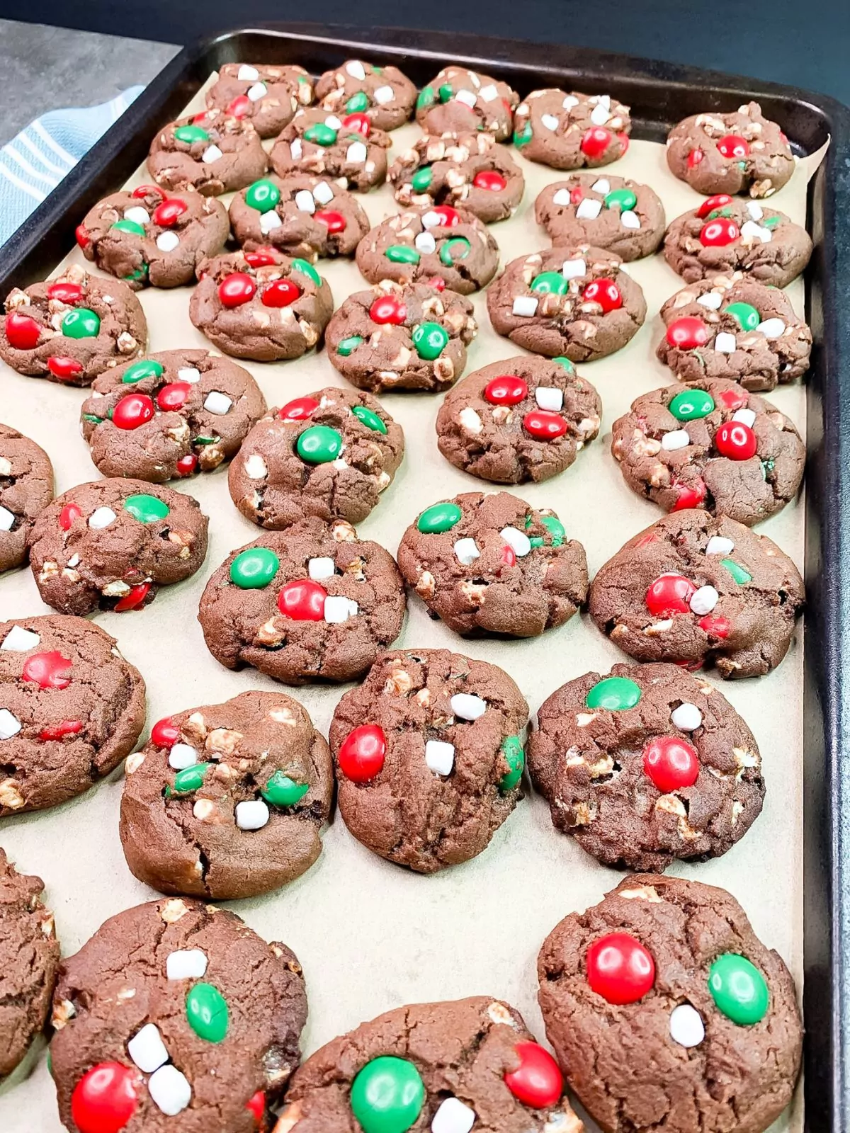 christmas cookies with mini marshmallows,