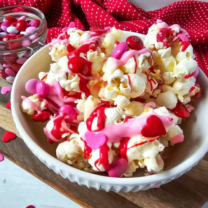 how to make candy popcorn.