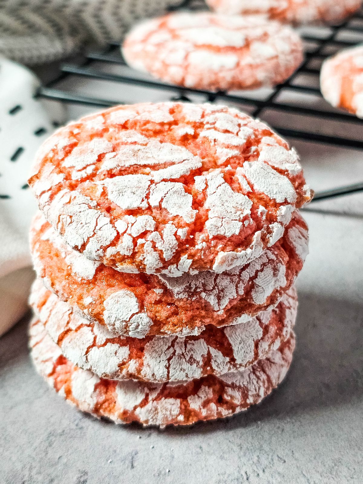 crinkle cookies cake mix recipe.