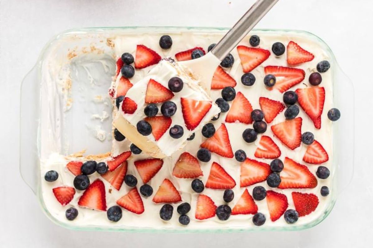 4th of July Ice Box Cake