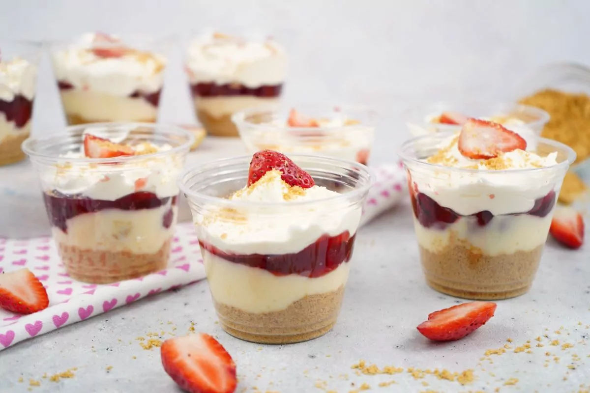 Strawberry Pie Filling Parfaits