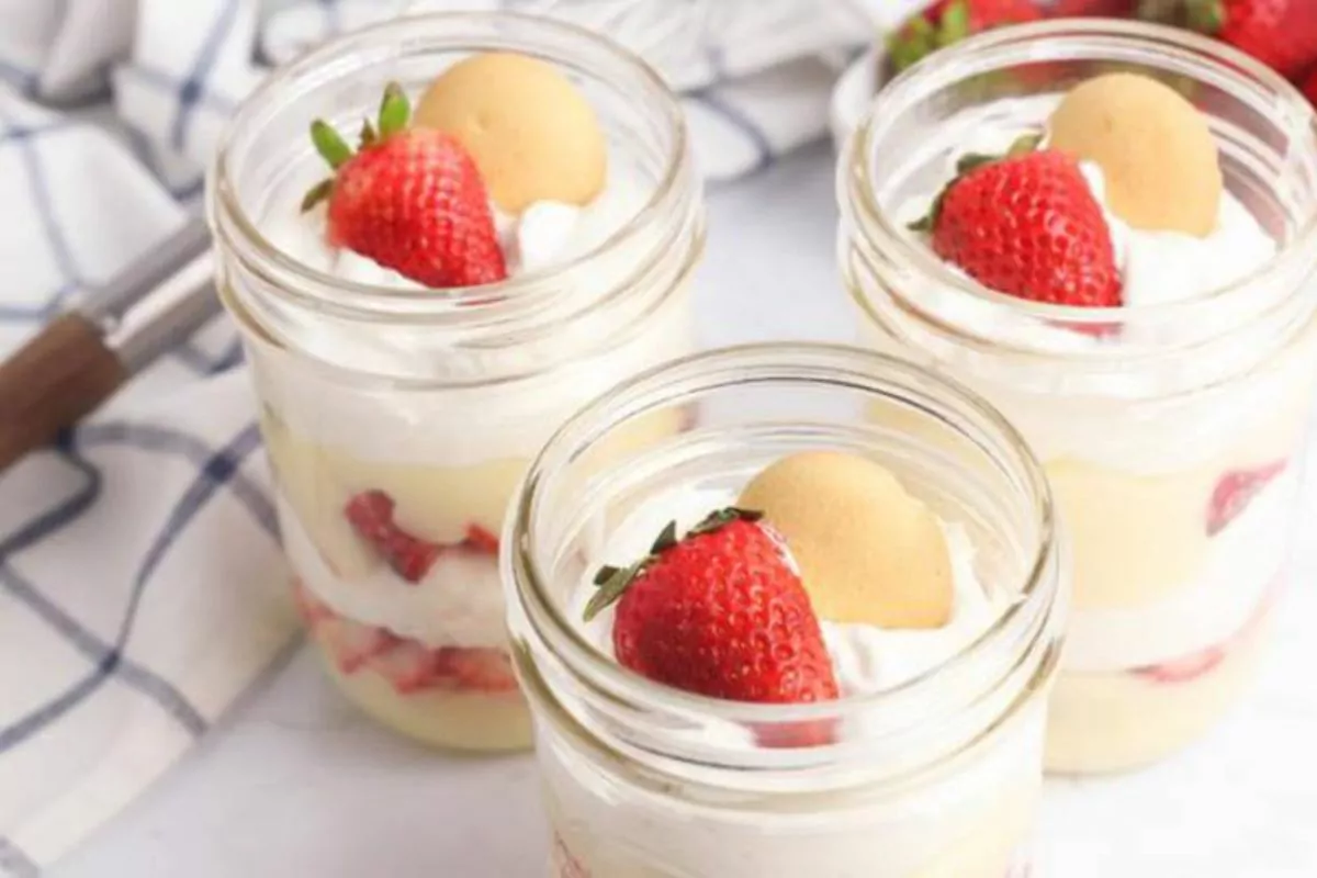 Weight Watchers Strawberry Cheesecake In Jar