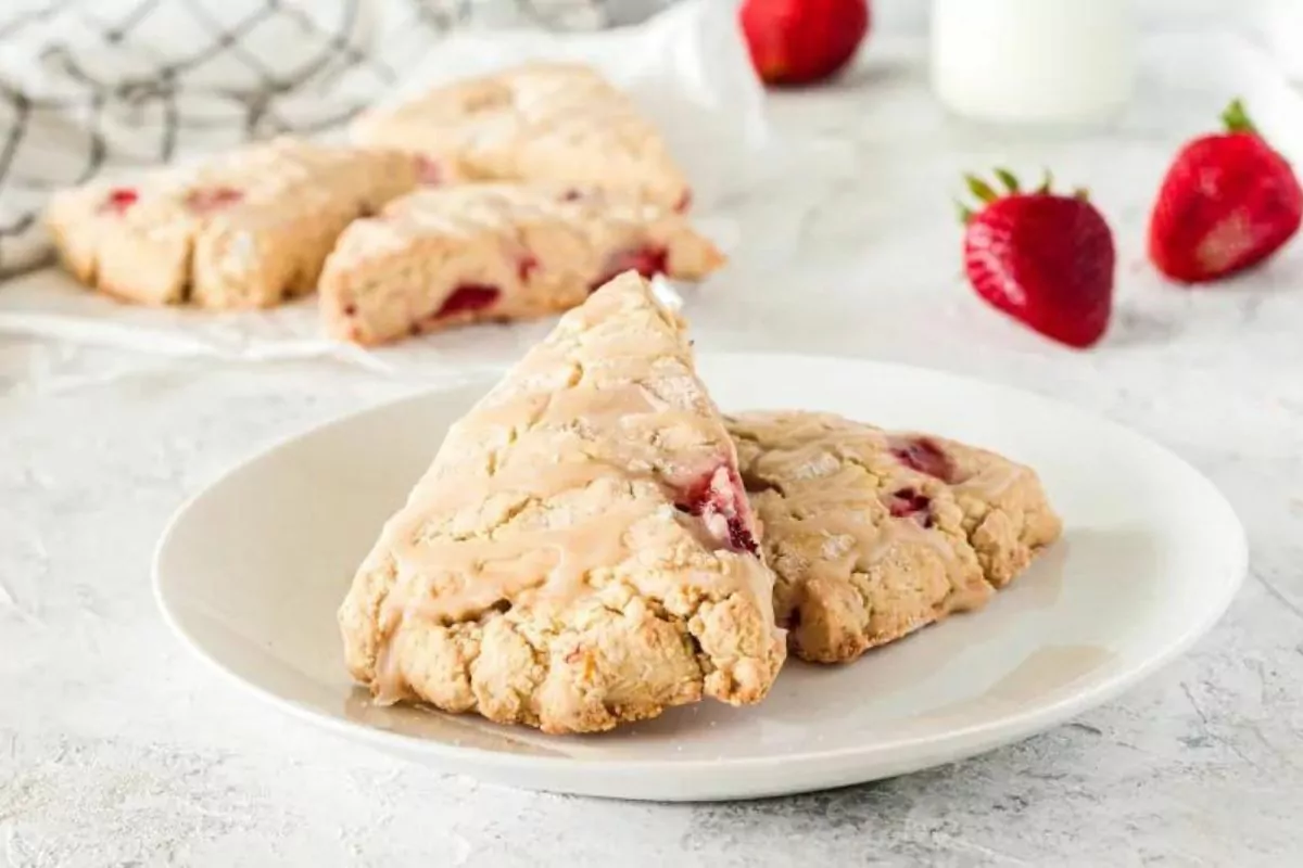 Lemon Strawberry Scones