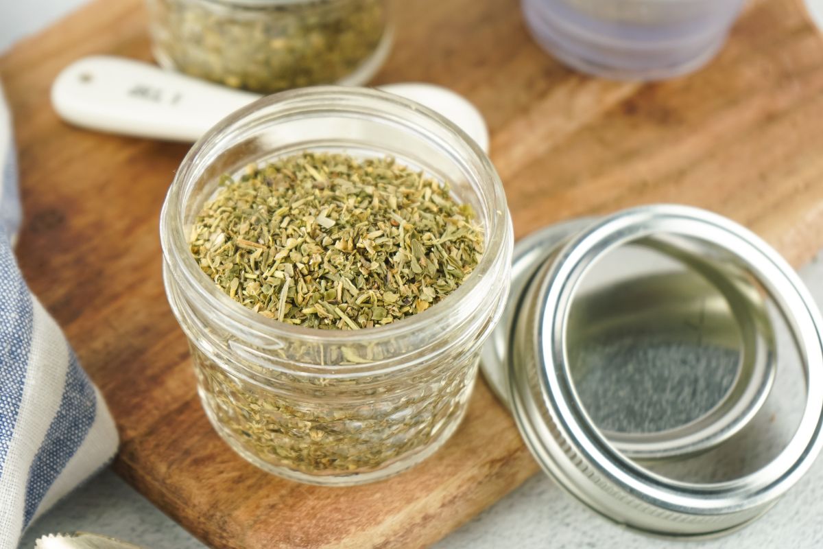 Italian seasoning in small mason jar.