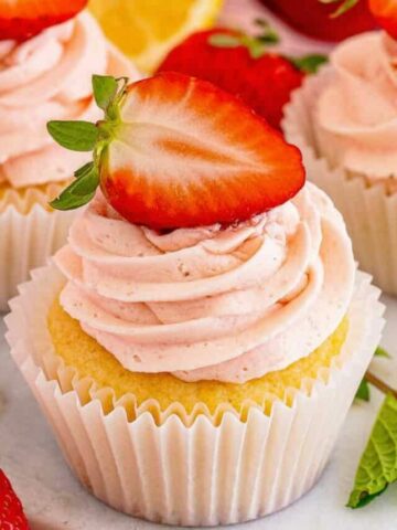 Strawberry Lemon Cupcakes