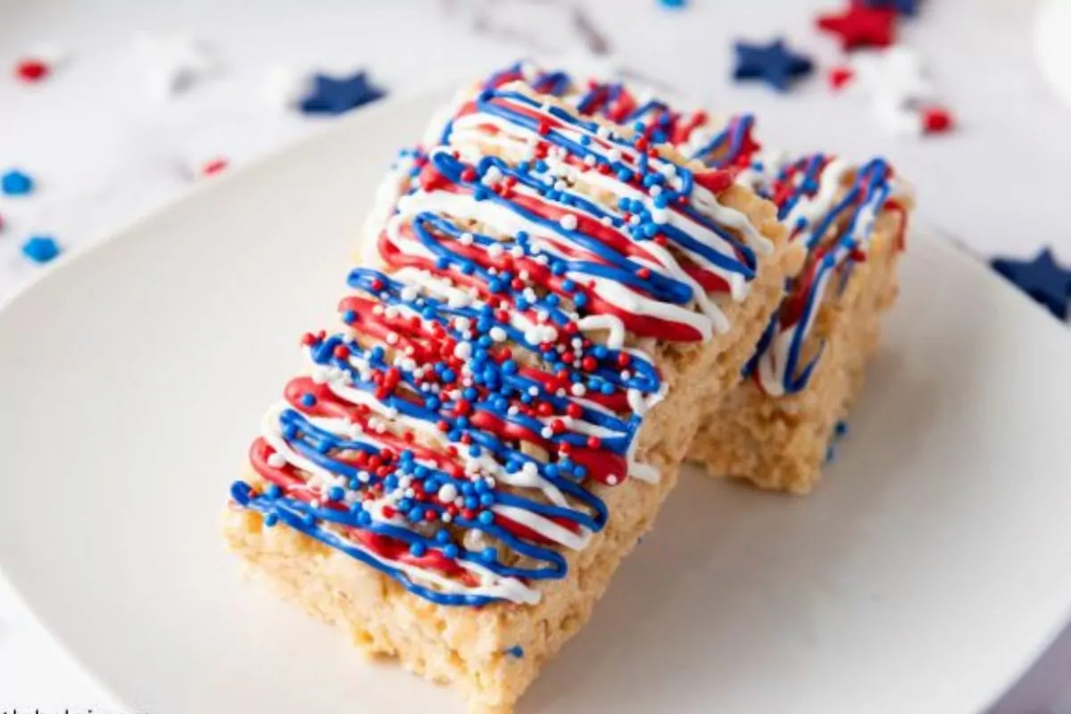 4th of July Rice Krispy Treats by Little Haloj