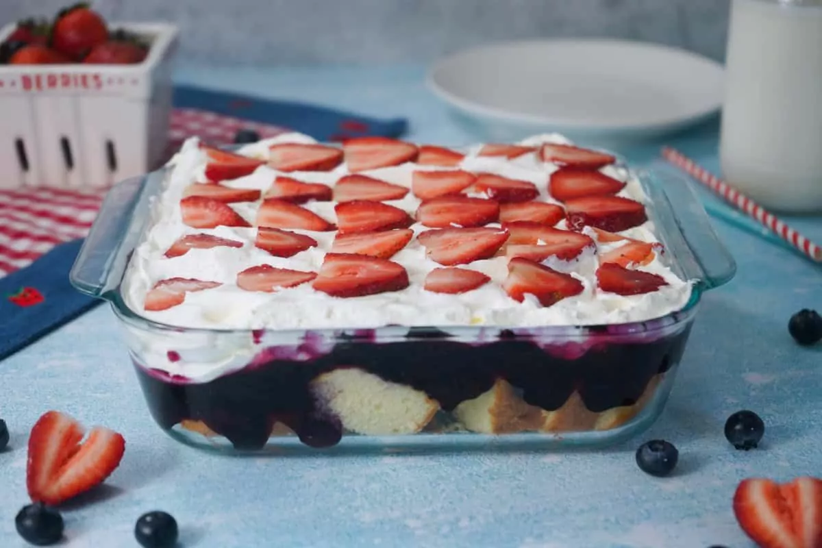 Summer Berries and Cream Cake