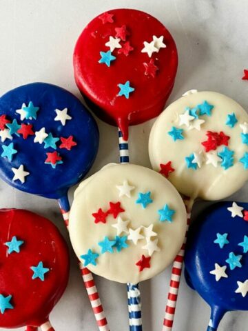 Oreo Cookie Patriotic Treats on a stick for MSN.