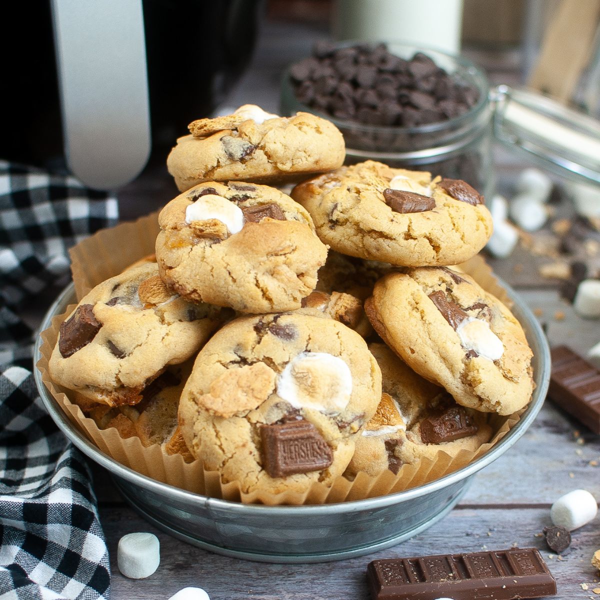 FEATURED Air Fryer S’mores Cookies