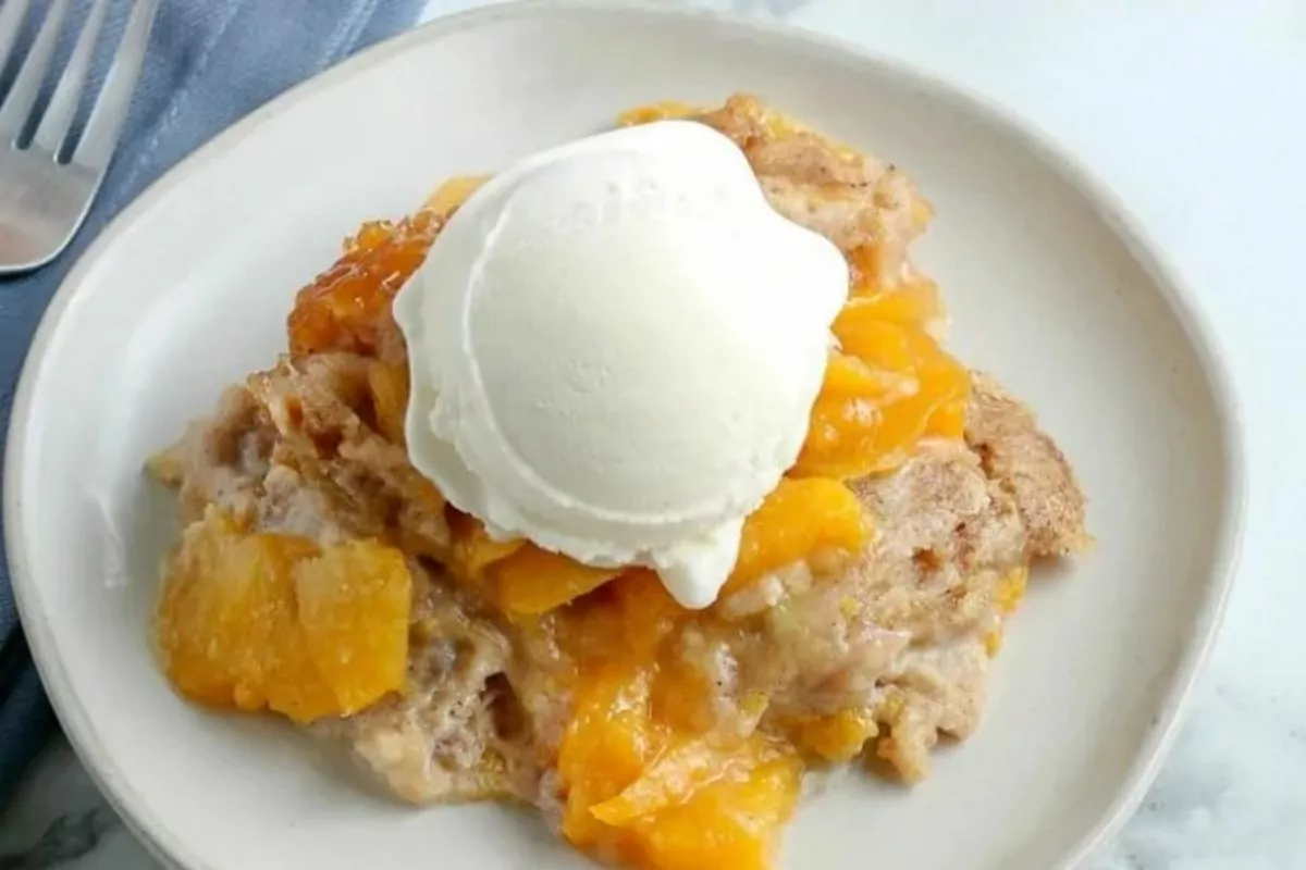 Slow Cooker Peach Cobbler.