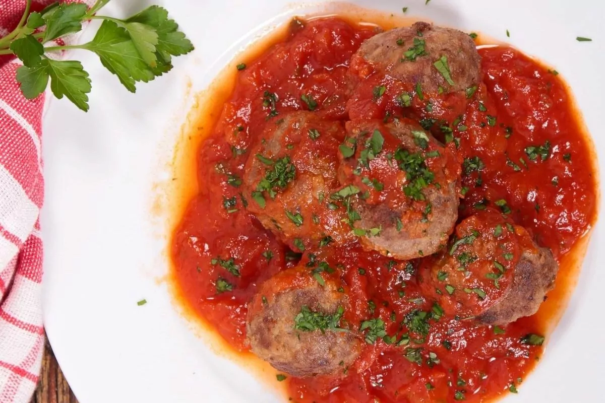 homemade meatballs with sauce msn.