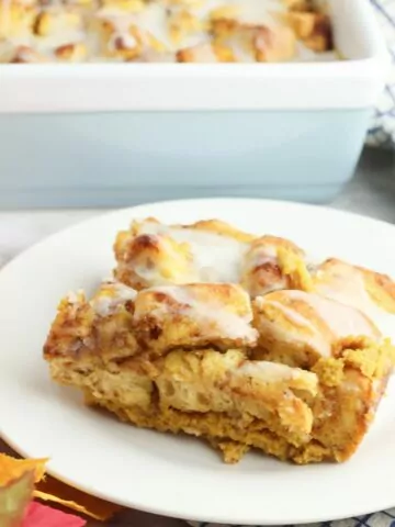 FEATURED Pumpkin Cinnamon Roll Casserole