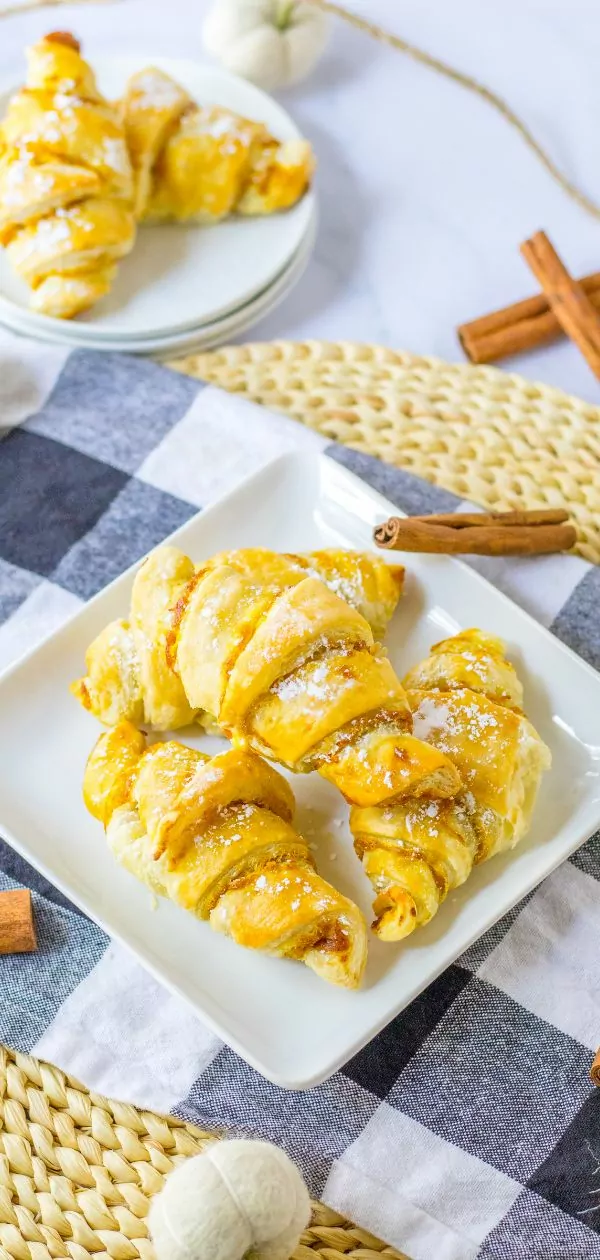 Pumpkin Puff Pastry Pin