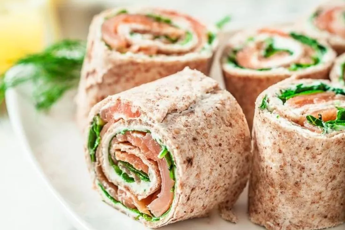 4 Smoked Salmon Roll-Ups in a plate